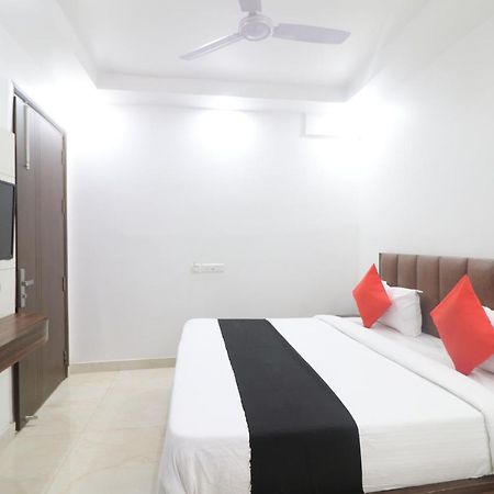 Hotel King Plaza Νέο Δελχί Εξωτερικό φωτογραφία