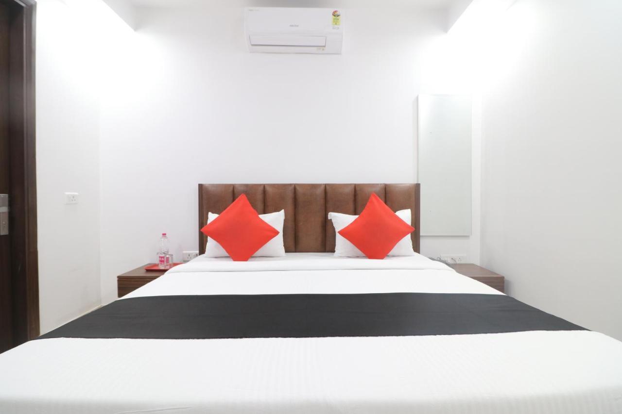 Hotel King Plaza Νέο Δελχί Εξωτερικό φωτογραφία