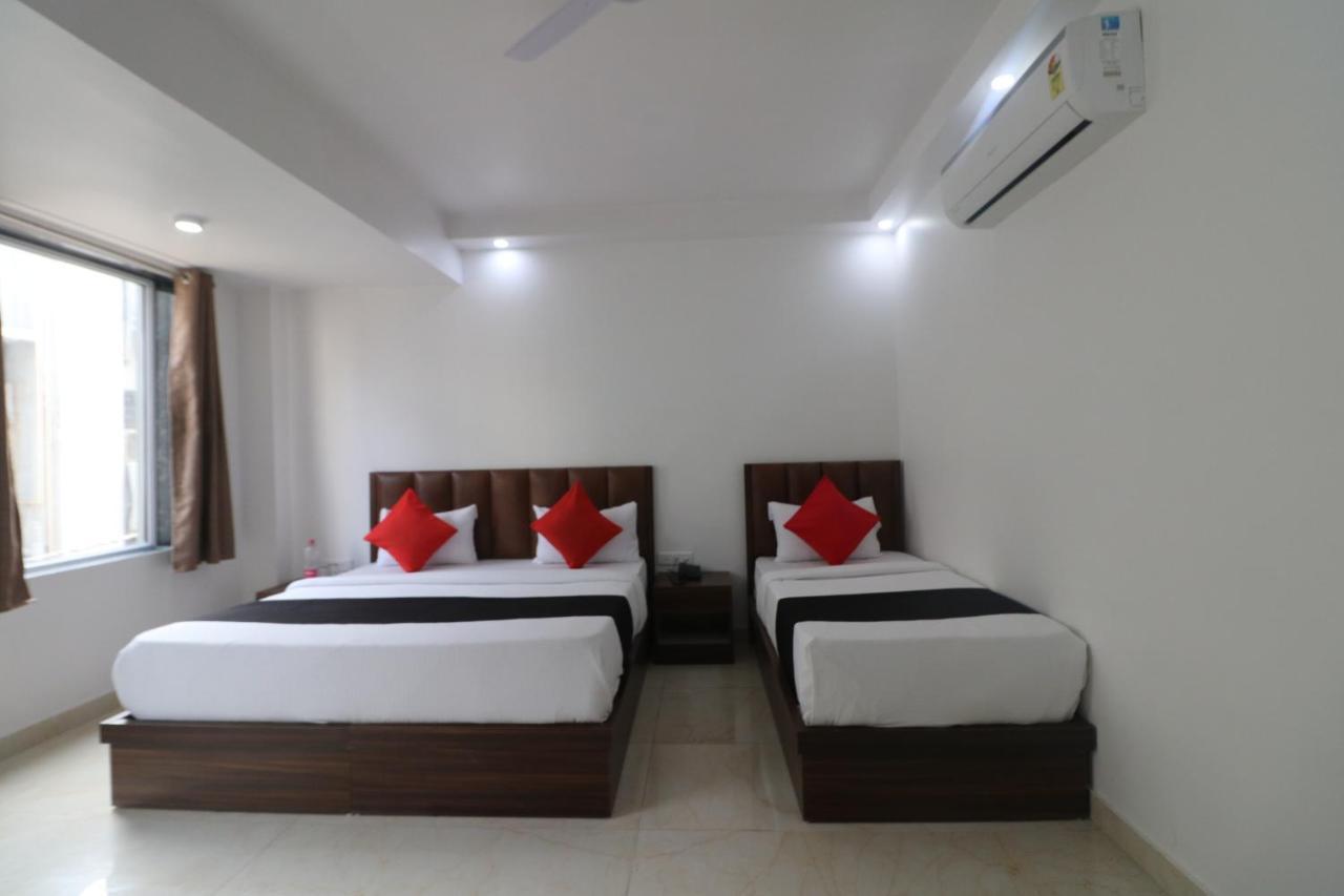 Hotel King Plaza Νέο Δελχί Εξωτερικό φωτογραφία