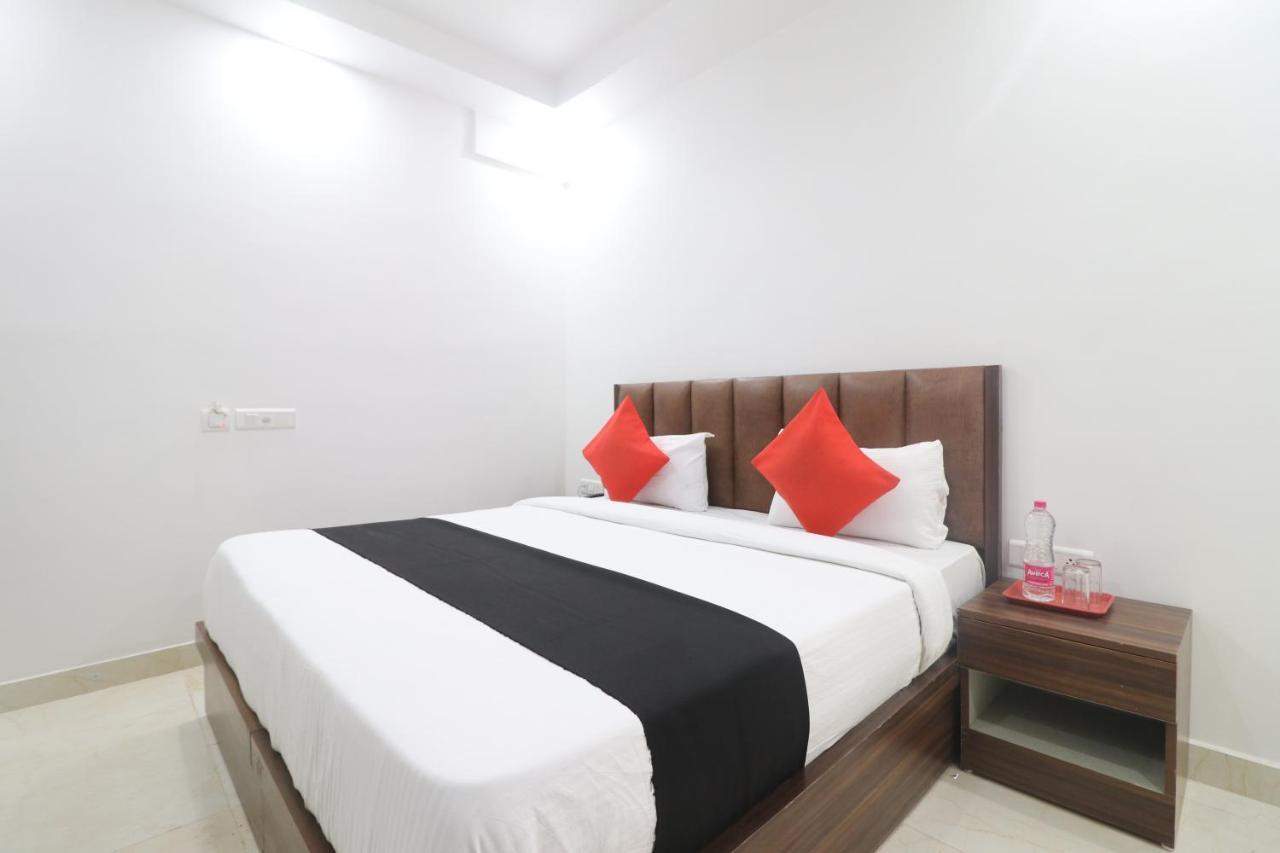 Hotel King Plaza Νέο Δελχί Εξωτερικό φωτογραφία